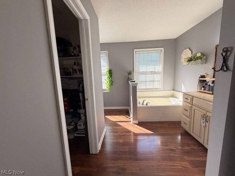 680 Willow Dale Street NW, Bolivar, OH 44612 Photo 26