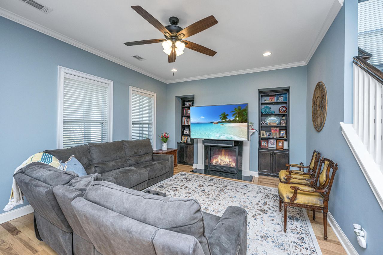 1477 Croaton Crsg Photo 20