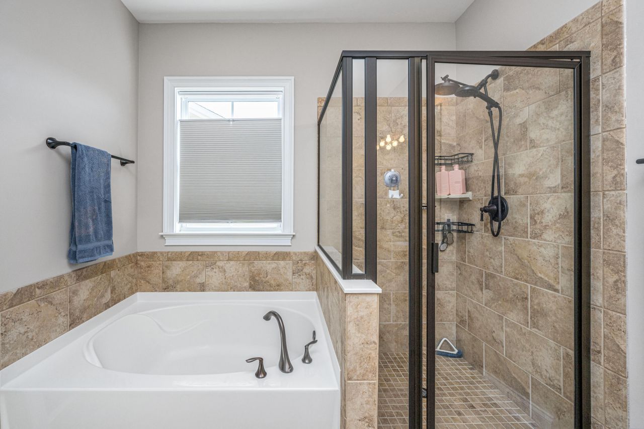 1477 Croaton Crsg Photo 27