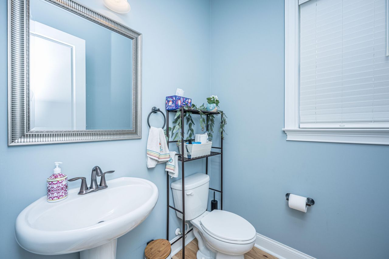 1477 Croaton Crsg Photo 37