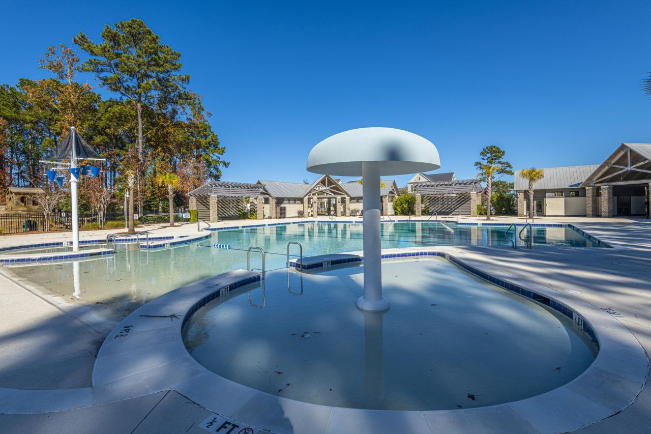 1477 Croaton Crsg Photo 60