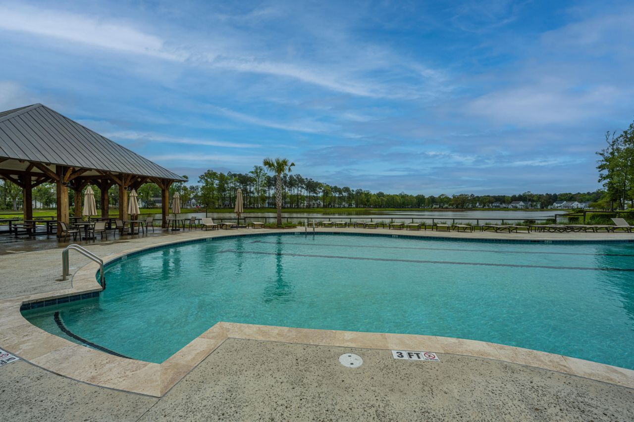 1477 Croaton Crsg Photo 76