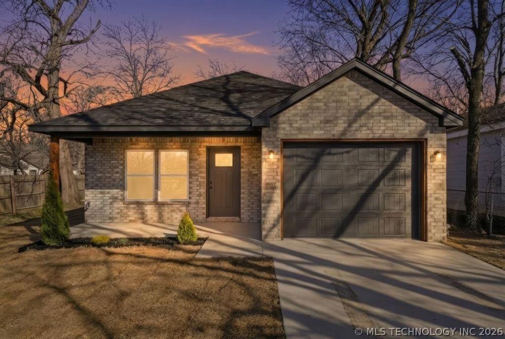 1621 N Norwood Avenue, Tulsa, OK 74115 Main Photo