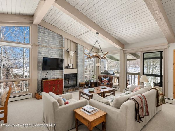 855 Carriage Way, Unit 303, Snowmass Village, CO 81615