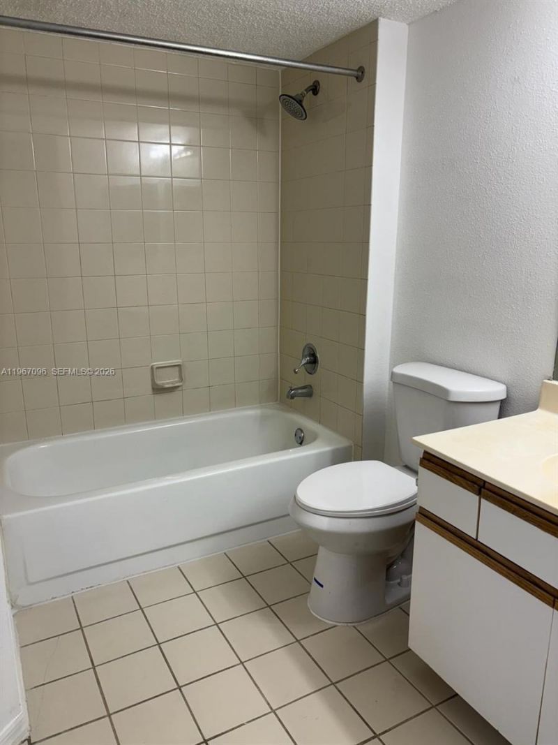 3985 W Mcnab Rd, Unit A302, Pompano Beach, FL 33069 Photo