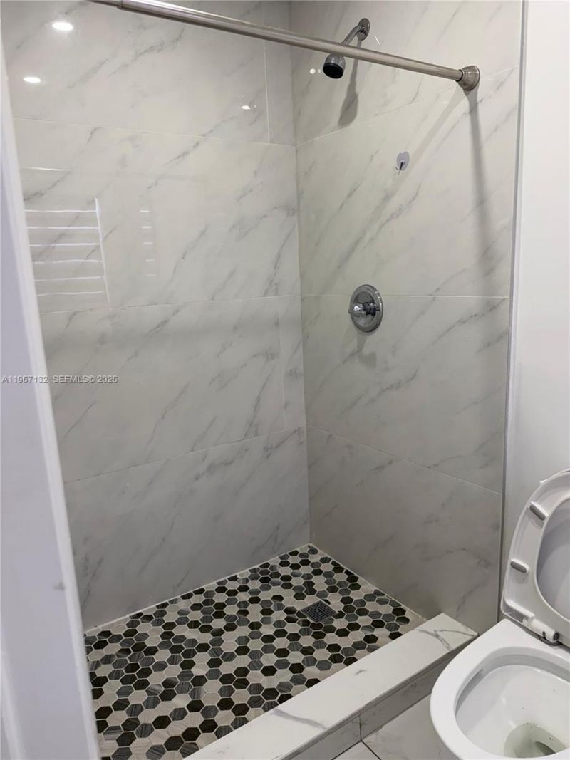 2340 NW 81st St , Unit 1, Miami, FL 33147 Photo