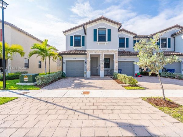 25128 SW 113th Pl, Homestead, FL 33032