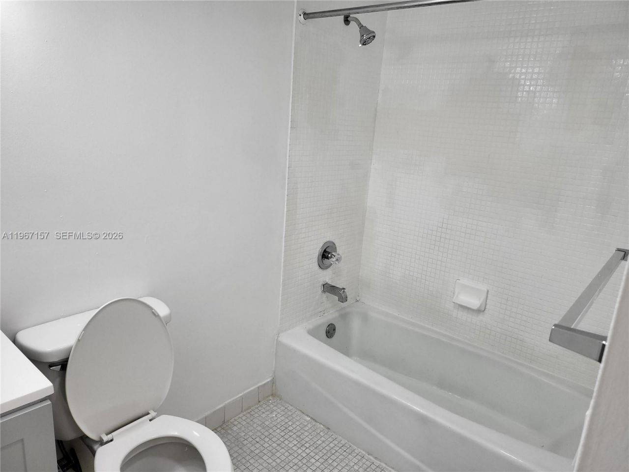 14611 N Kendall Dr, Unit 403L, Miami, FL 33186 Photo