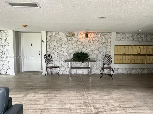 230 Lakeview Dr, Unit 107, Weston, FL 33326 Photo