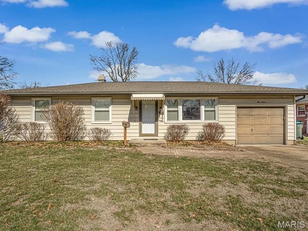 411 W Mill Street, Millstadt, IL 62260