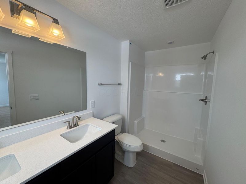 160 Dusky Willow Drive , Reynoldsburg, OH 43068 Photo 14