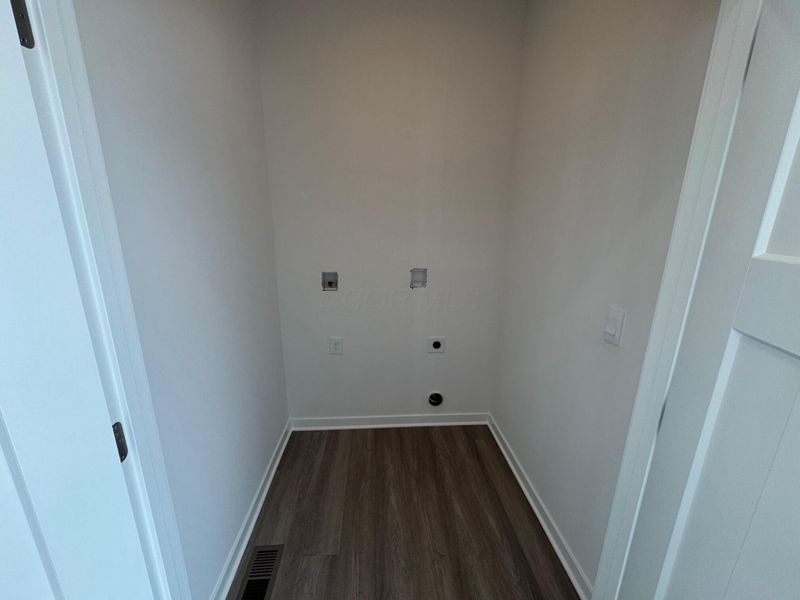 160 Dusky Willow Drive , Reynoldsburg, OH 43068 Photo 17