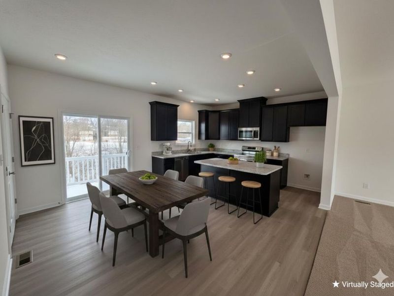 160 Dusky Willow Drive , Reynoldsburg, OH 43068 Photo 6