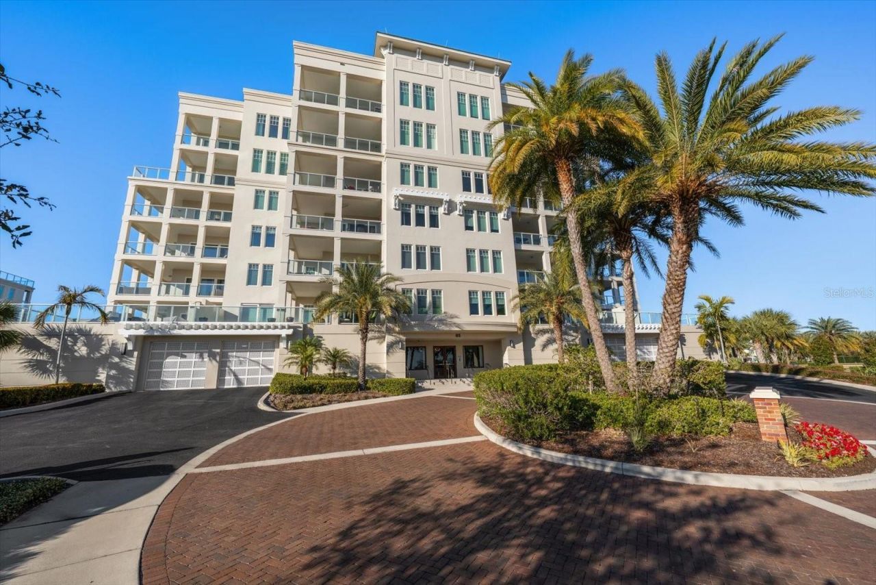 85 Belleview Boulevard, Unit 405, Belleair, FL 33756 Photo