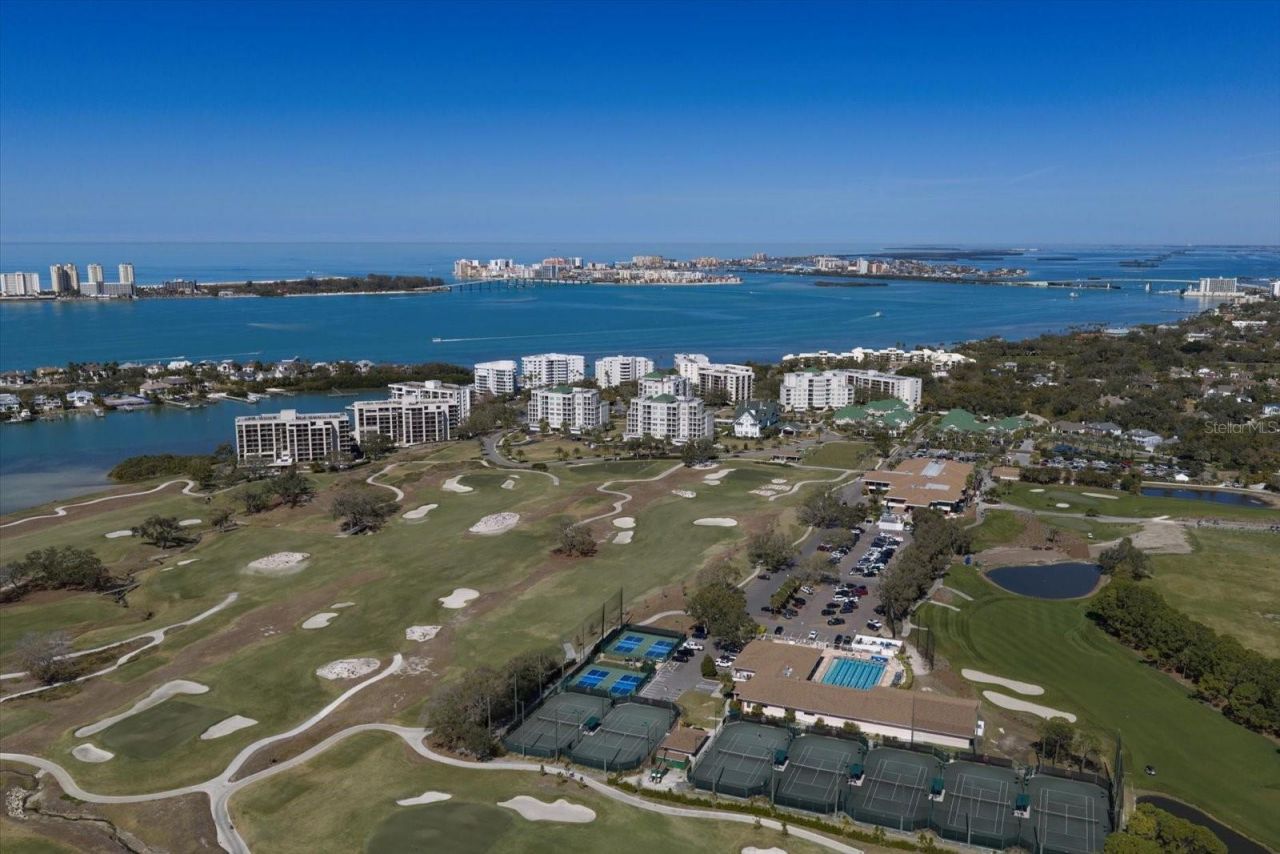 85 Belleview Boulevard, Unit 405, Belleair, FL 33756 Photo