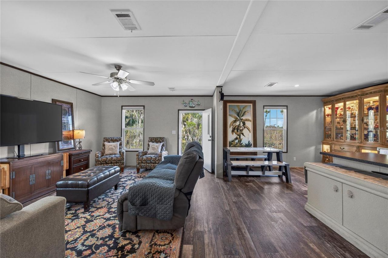 185 Coleman Street, Edgewater, FL 32141 Photo