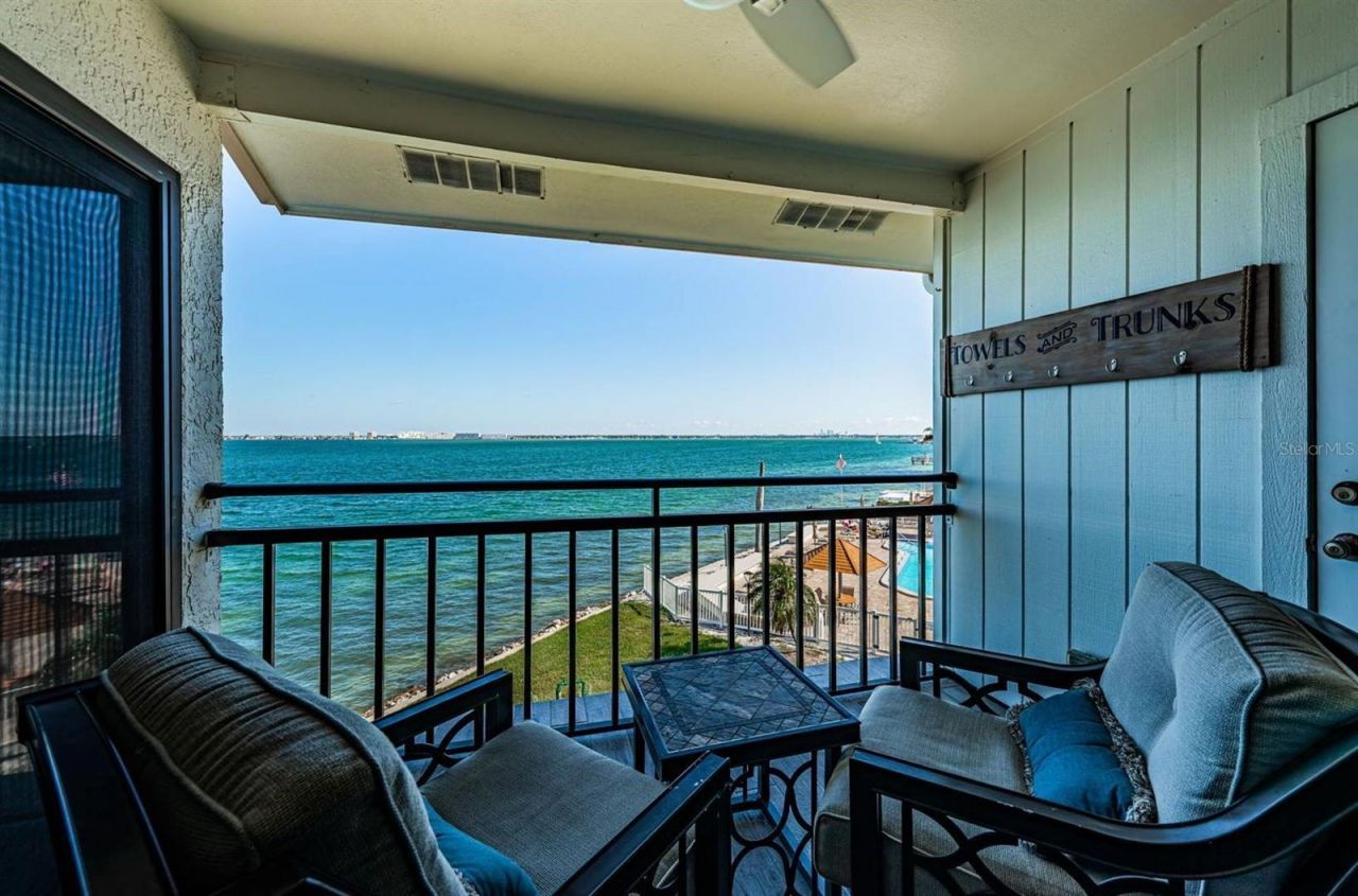 6265 Sun Boulevard, Unit 309, Saint Petersburg, FL 33715 Photo