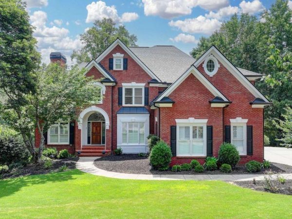 6010 Somerset Court, Suwanee, GA 30024