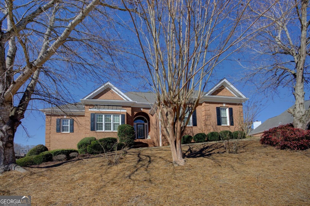 2910 Chesterfield Way Se, Conyers, GA 30013 Main Photo