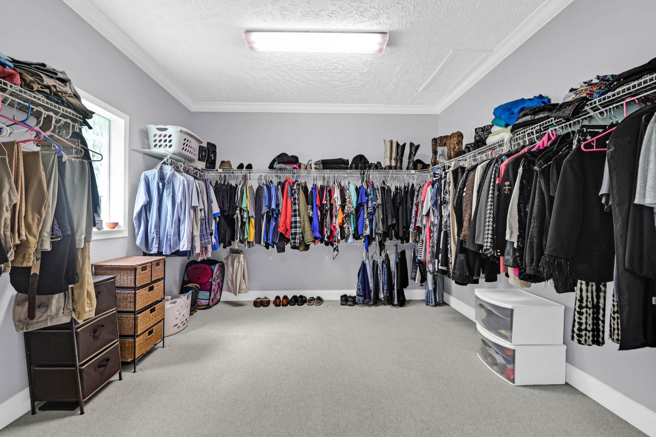 2494 Cape Road Photo 36