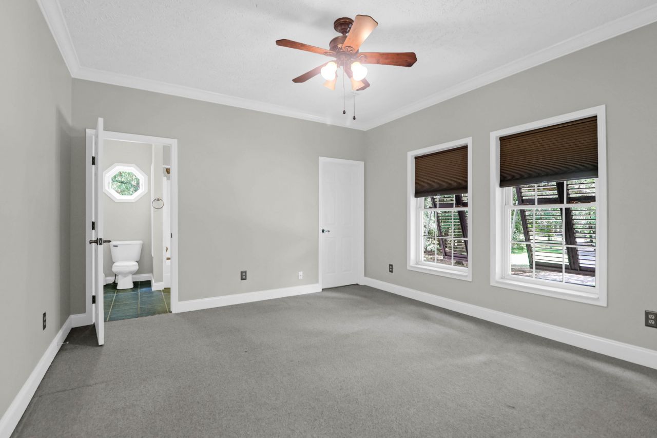 2494 Cape Road Photo 42