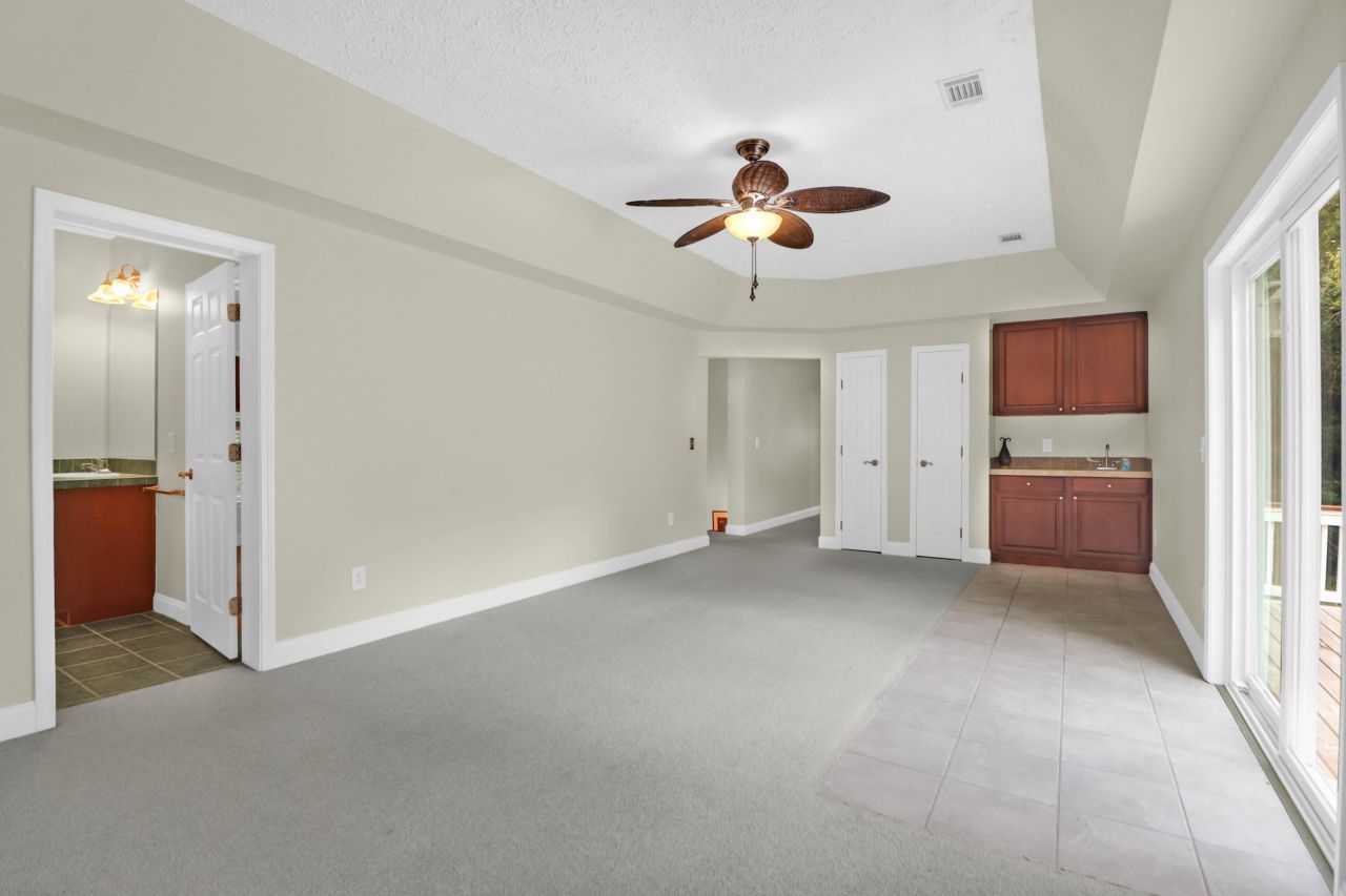 2494 Cape Road Photo 46