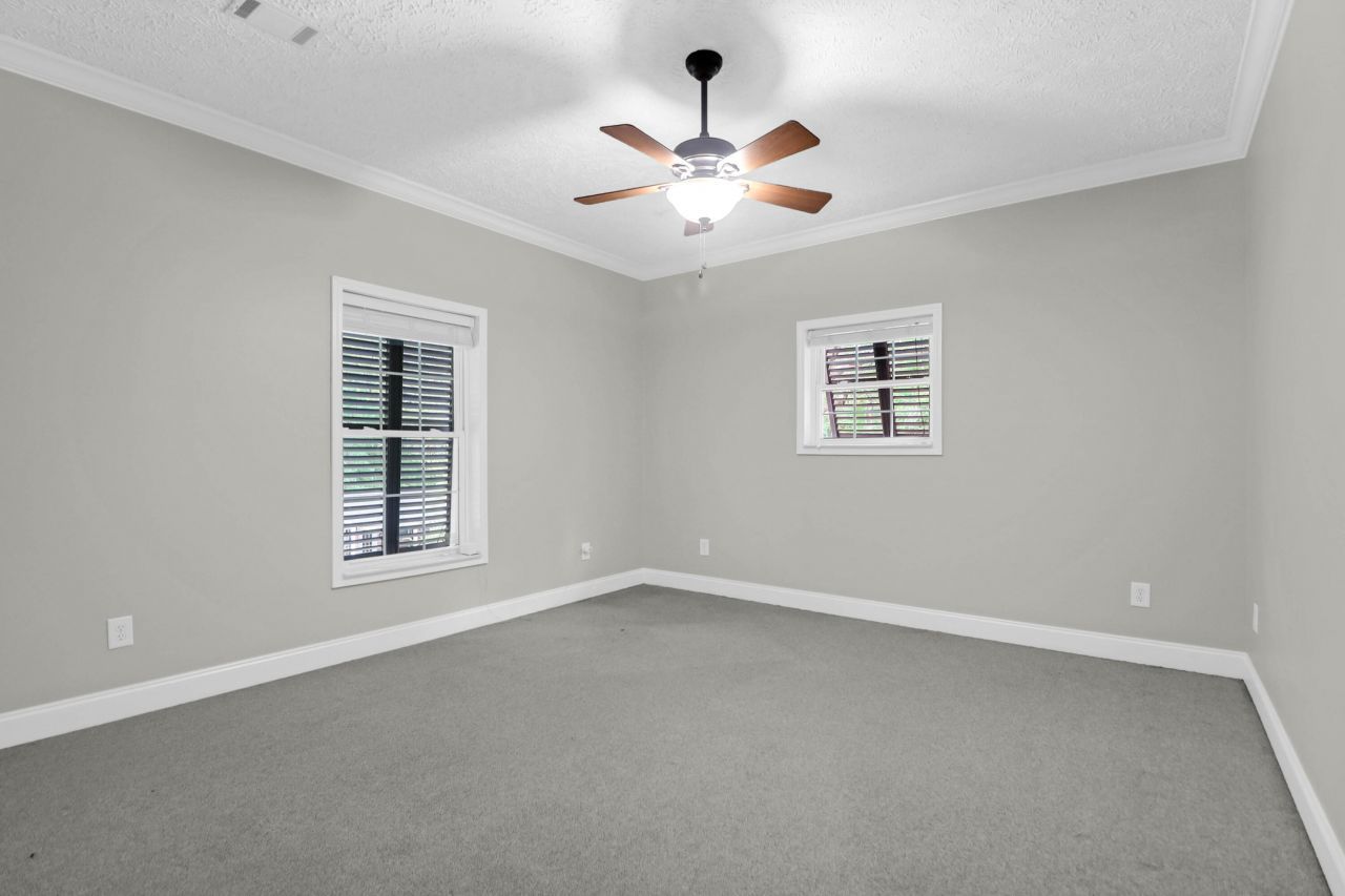 2494 Cape Road Photo 50