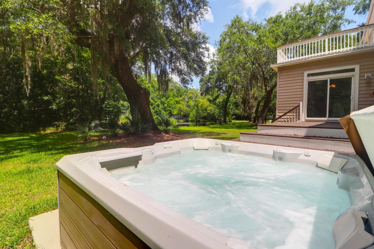 2494 Cape Road Photo 56