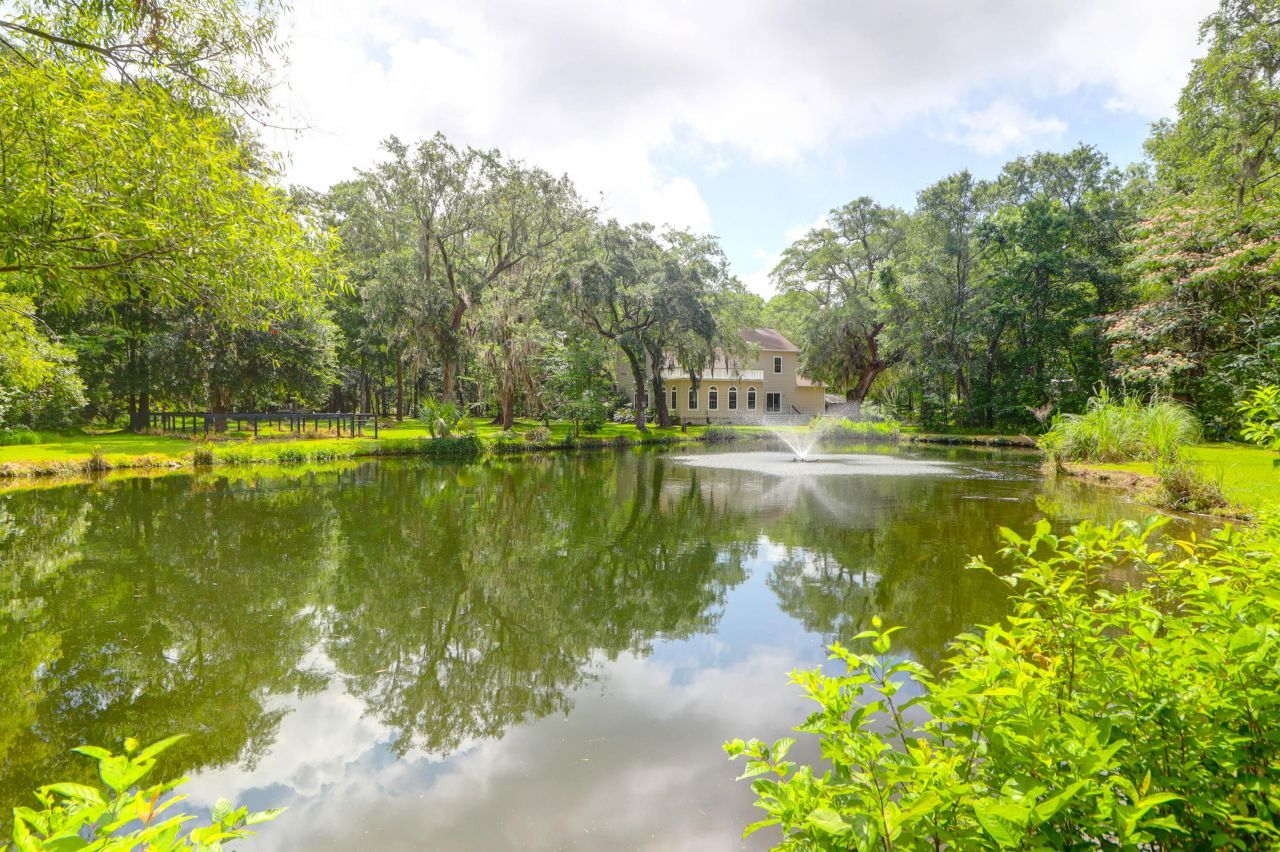 2494 Cape Road Photo 63