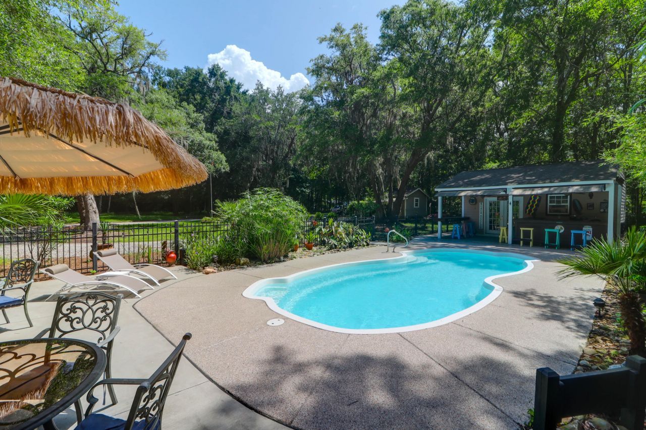 2494 Cape Road Photo 69