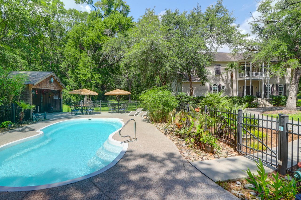 2494 Cape Road Photo 75