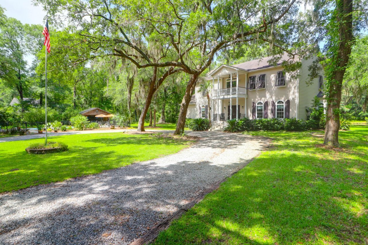 2494 Cape Road Photo 81