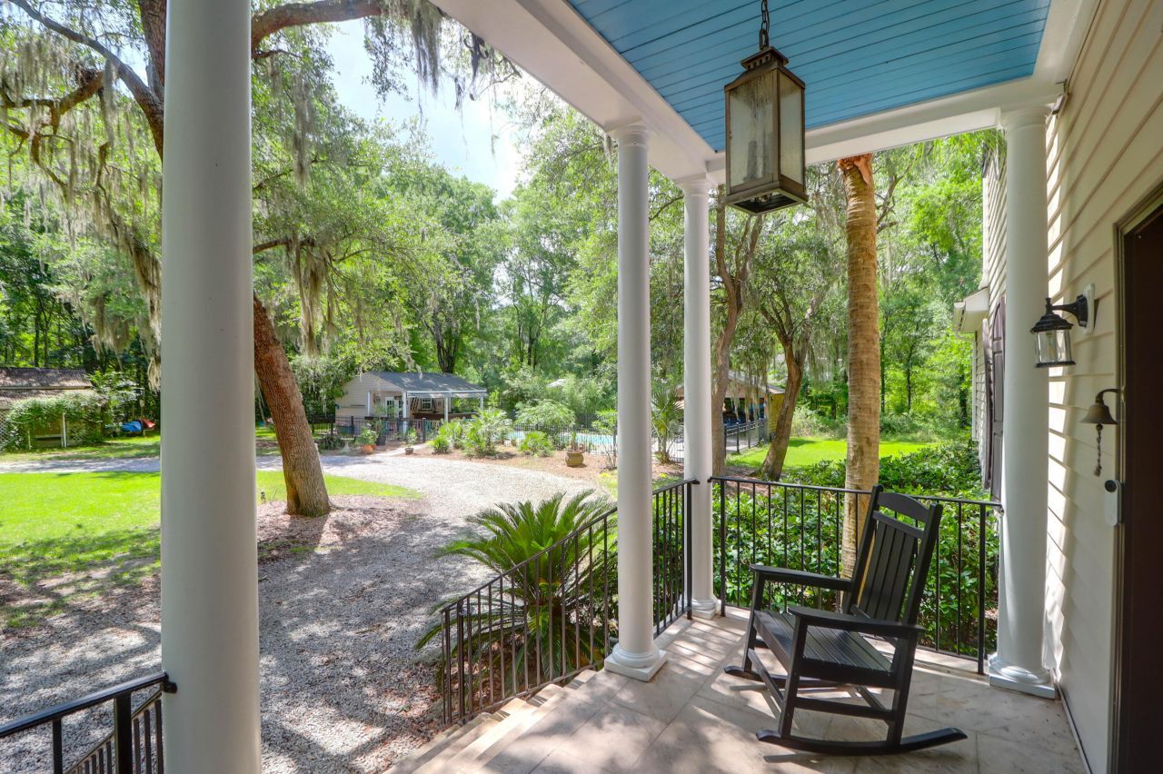 2494 Cape Road Photo 9