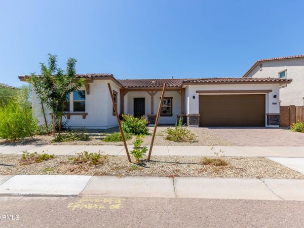 14095 W CRABAPPLE Drive, Surprise, AZ 85387