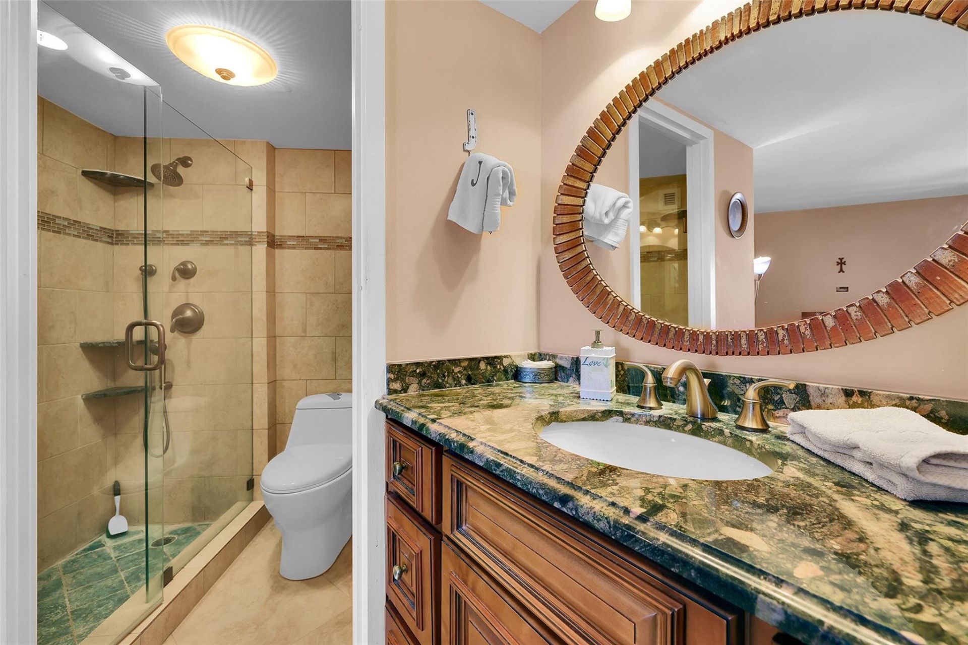 1200 Hibiscus Avenue, Unit PH 3, Pompano Beach, FL 33062 Photo