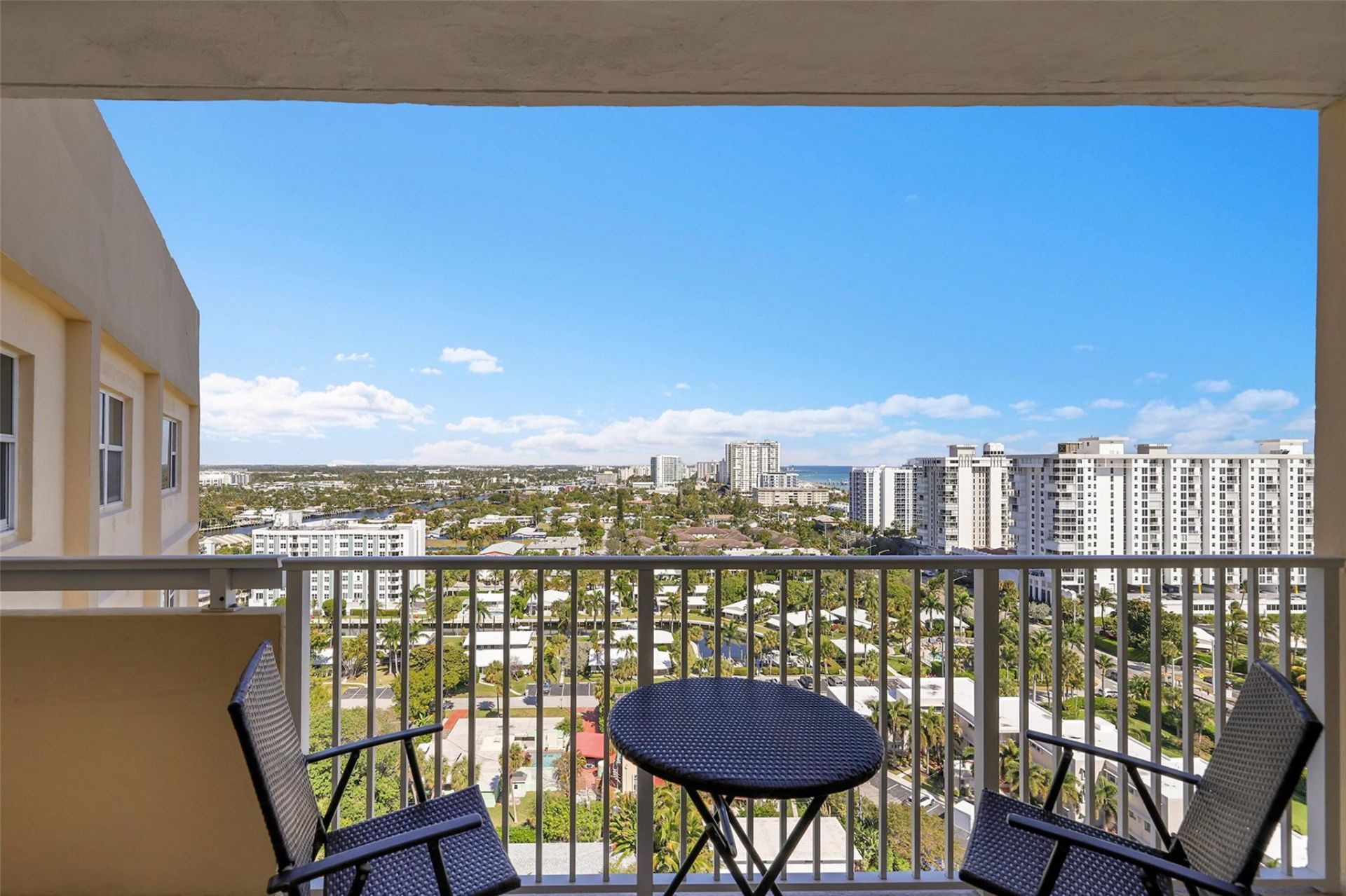 1200 Hibiscus Avenue, Unit PH 3, Pompano Beach, FL 33062 Photo