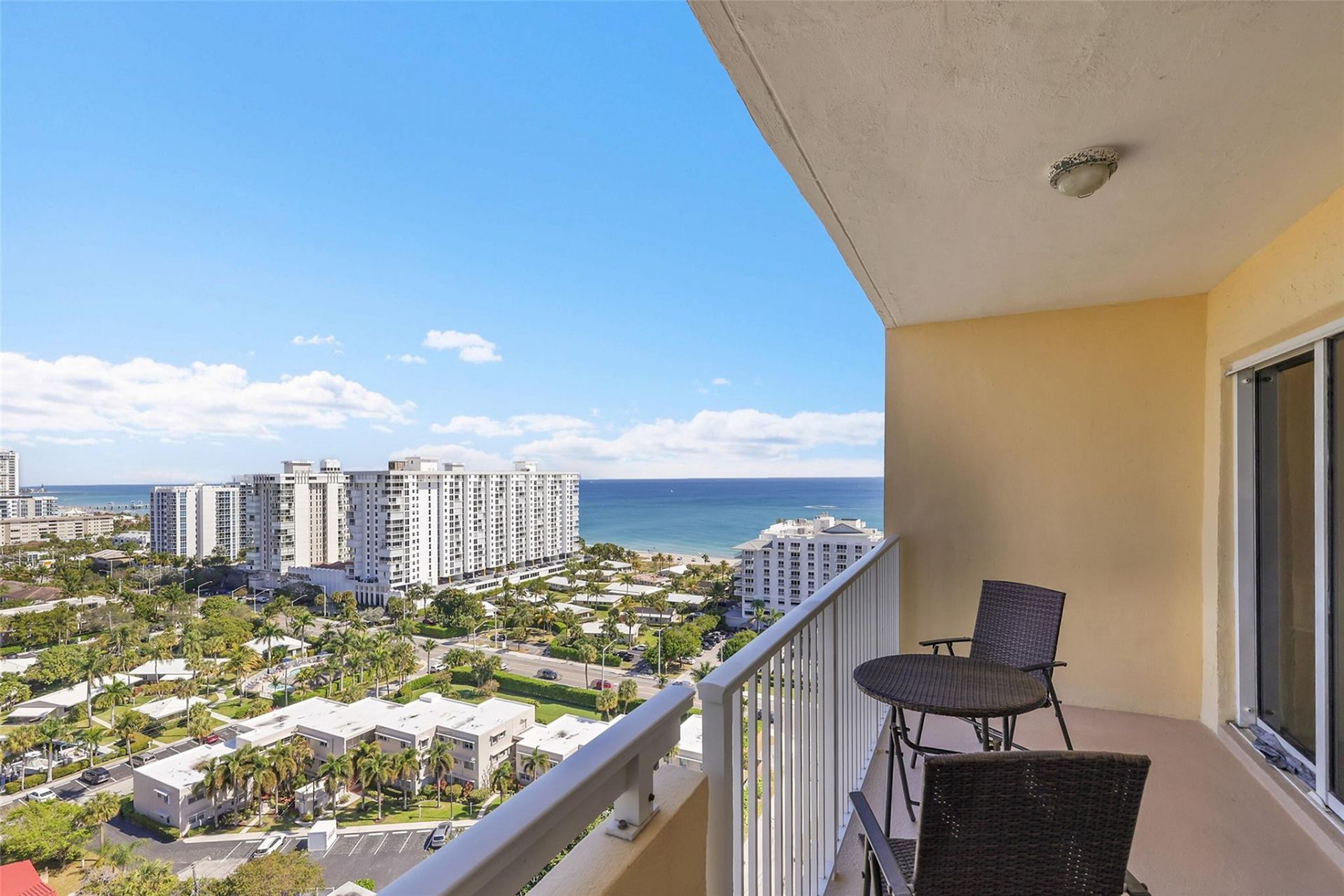1200 Hibiscus Avenue, Unit Ph 3, Pompano Beach, FL 33062 Photo
