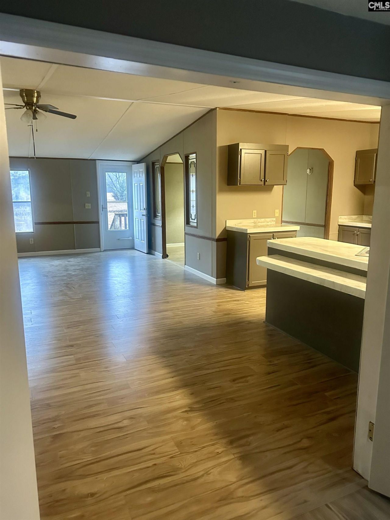 502 Bridle Path Road  Photo 4