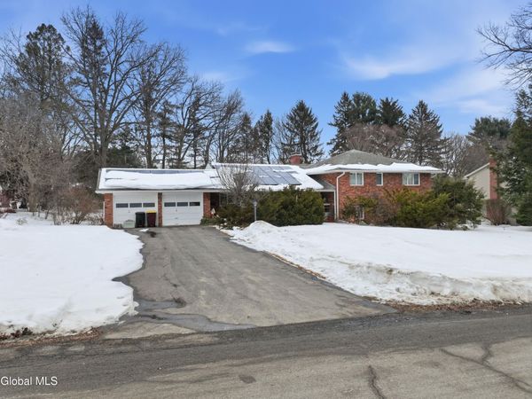 2275 Berkley Avenue, Schenectady, NY 12309