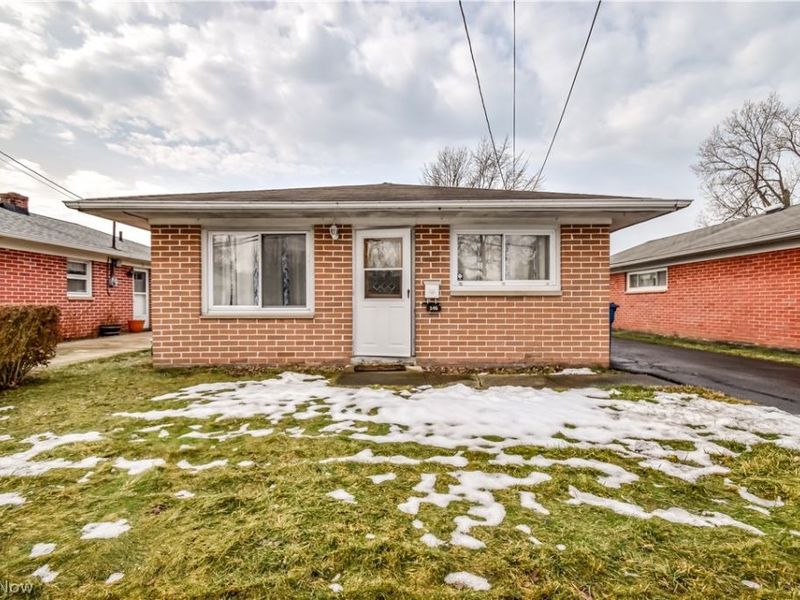 346 Parkway Drive, Eastlake, OH 44095 Photo 1