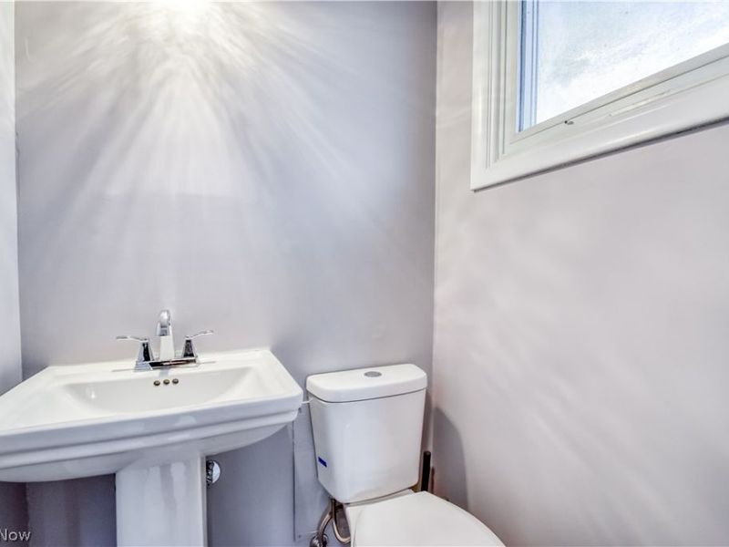 346 Parkway Drive, Eastlake, OH 44095 Photo 25