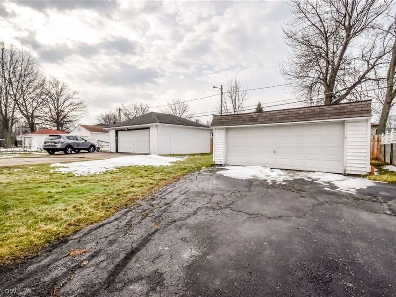 346 Parkway Drive, Eastlake, OH 44095 Photo 27