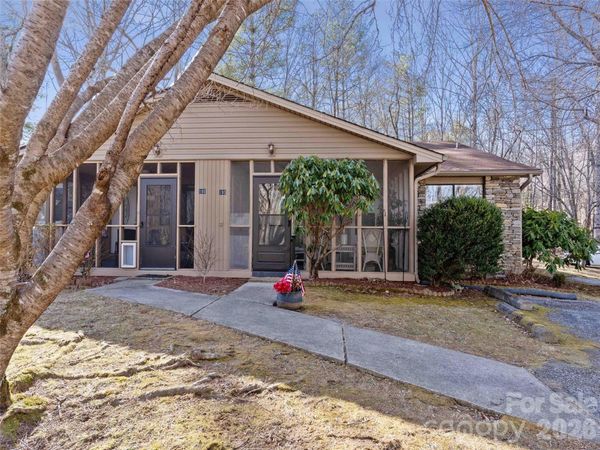 193 Freedom Road , Hendersonville, NC 28792