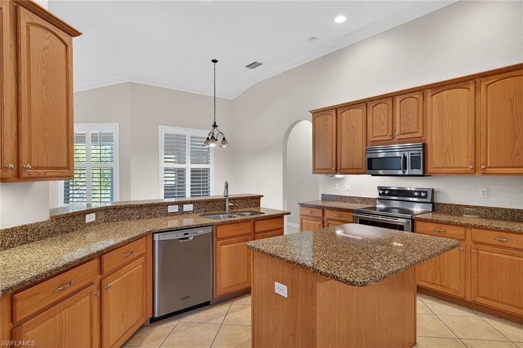 9580 Gladiolus Preserve Cir, Fort Myers, FL 33908 Photo