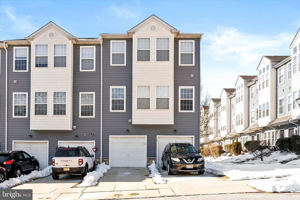 13 River Lane, Delanco, NJ 08075 Main Photo