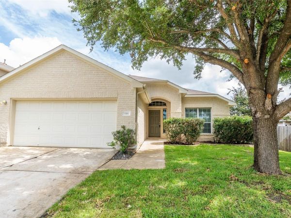 116 Amberwood CT, Kyle, TX 78640