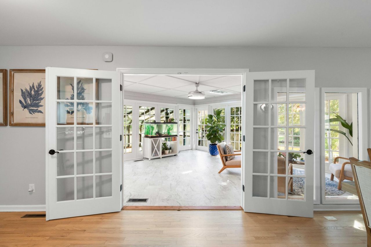 6 Sandwedge Lane Photo 11