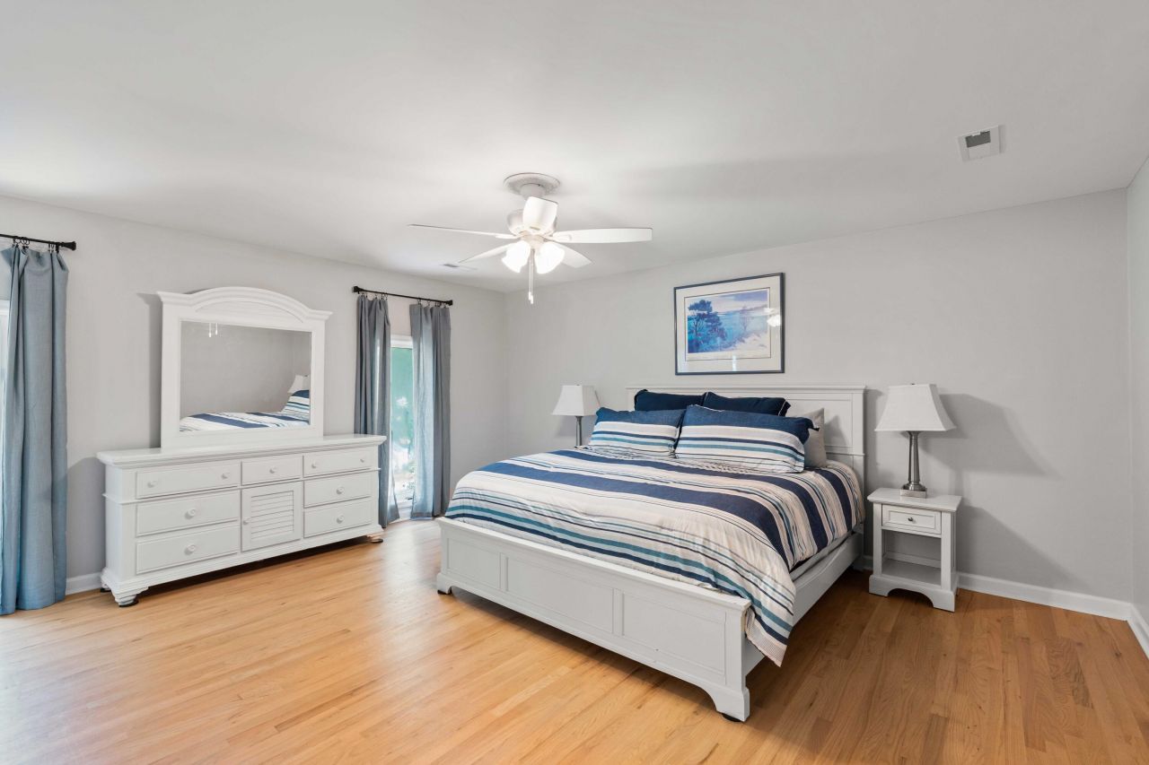 6 Sandwedge Lane Photo 18