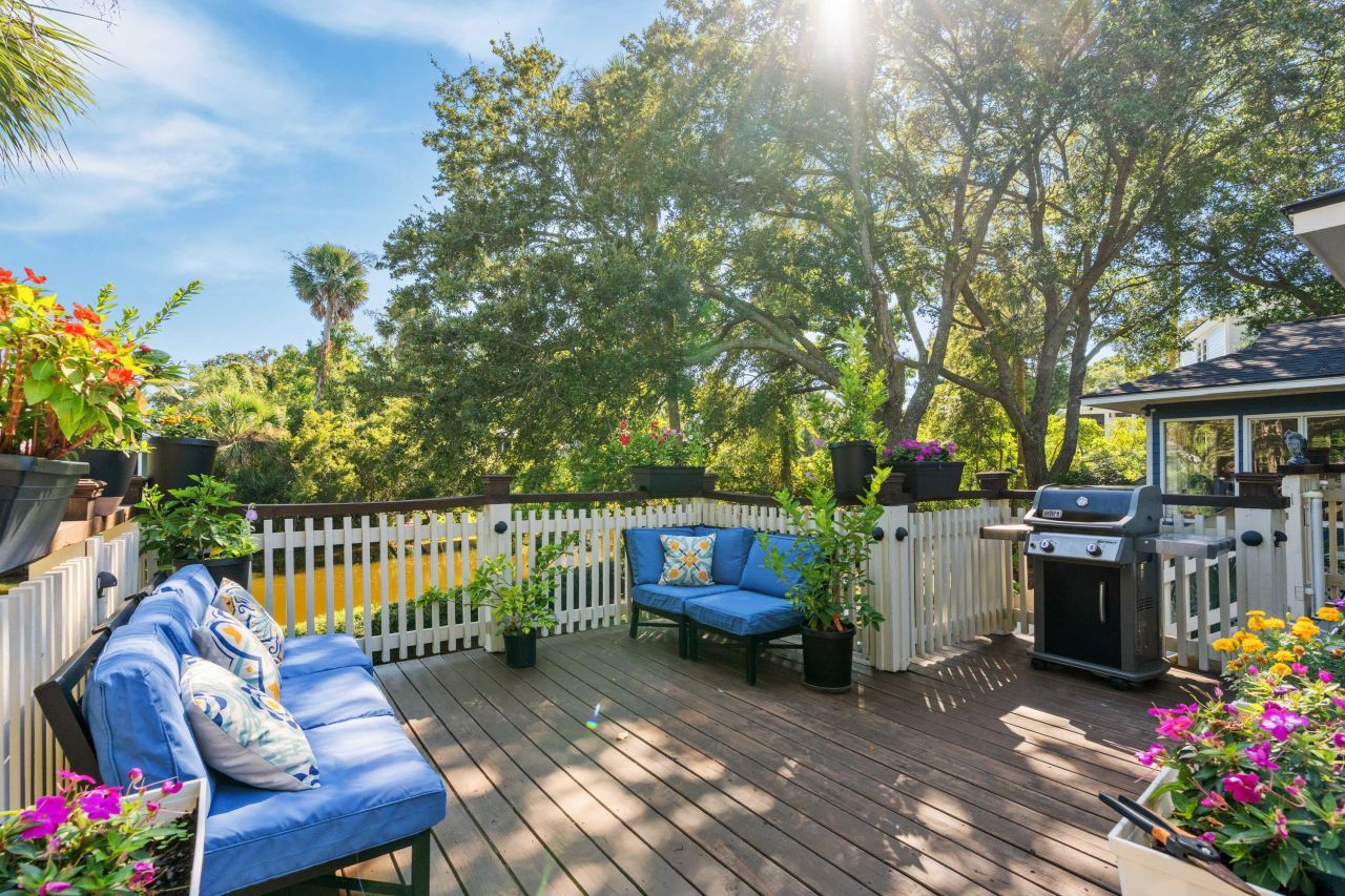 6 Sandwedge Lane Photo 27