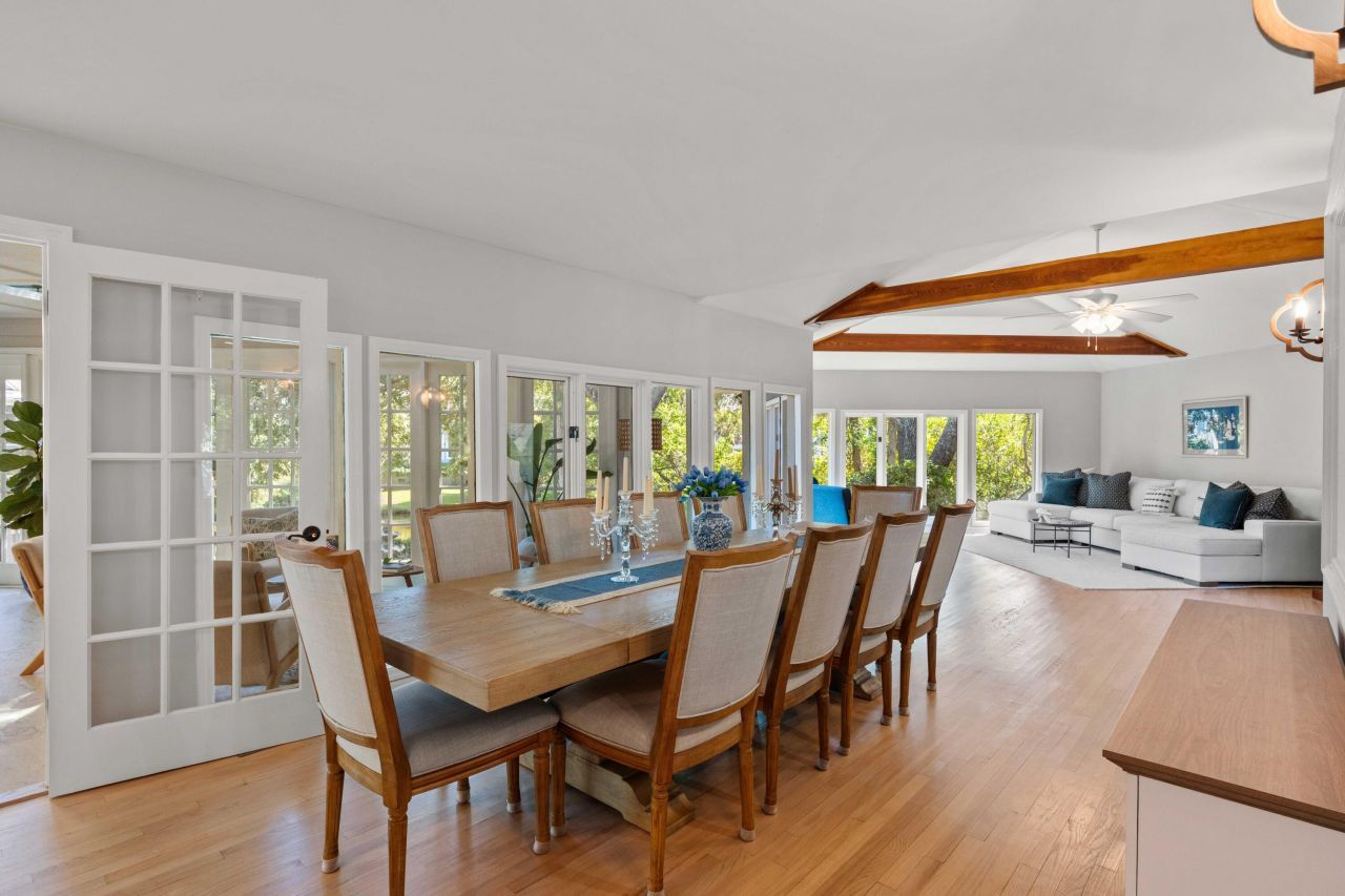 6 Sandwedge Lane Photo 5